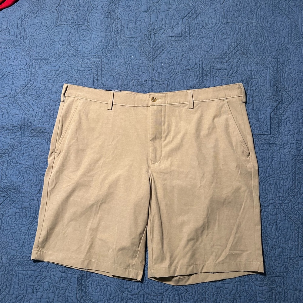 Men's Tan Shorts
